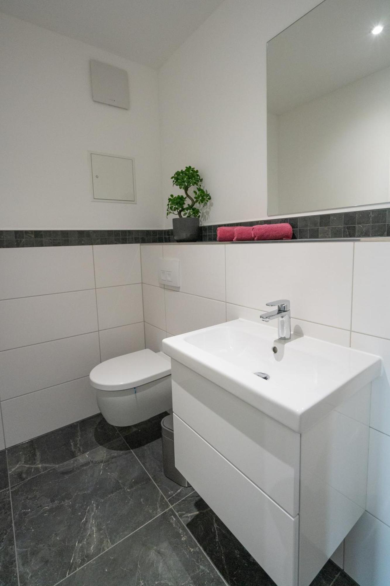 Cozy City Dream Apartment Mit Terrasse Und Parkplatz - 90M² 드레스덴 외부 사진
